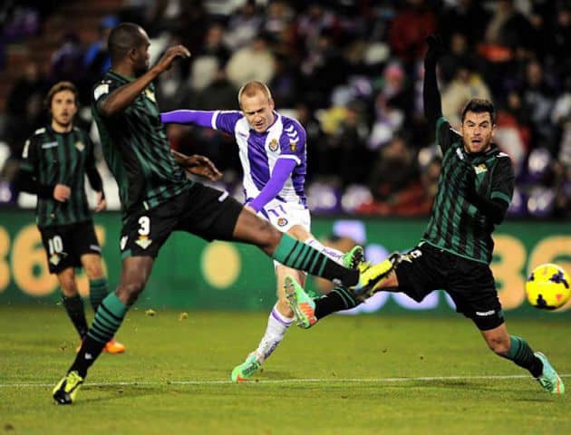 Soi kèo tỉ số Real Valladolid vs Real Betis, 20/7/2020 – VĐQG Tây Ban Nha