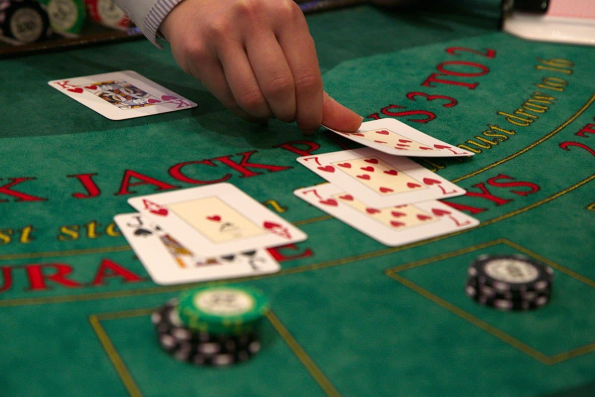 Các biến thể của game Blackjack