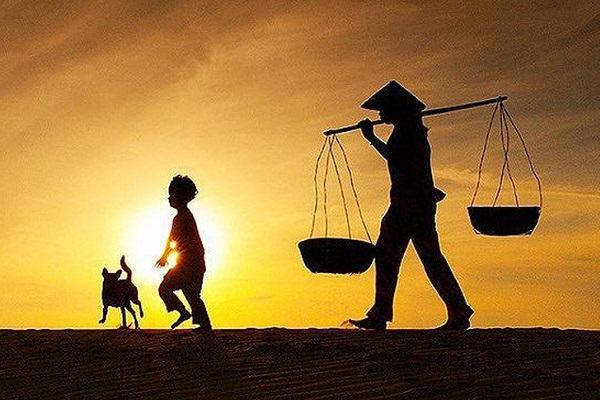 Ngủ mơ thấy mẹ vợ chọn đánh con gì để về bờ nhanh?