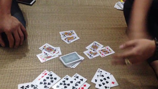Cách chơi bài liêng cực dễ hiểu nhưng cực cuốn hút