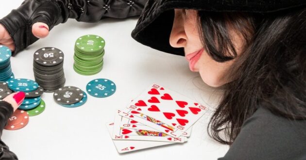 Các kinh nghiệm giúp người chơi poker tự tin Cac kinh nghiem giup nguoi choi poker tu tin